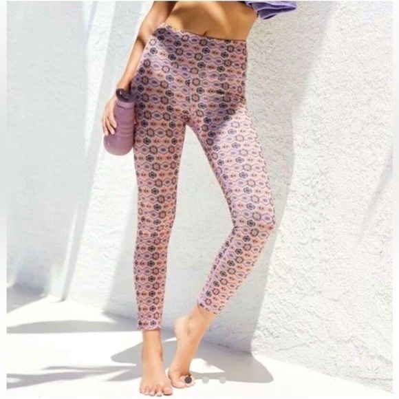 Anthropologie Daily Practice Liana High Rise Leggings Geo Dot - Picture 3 of 11